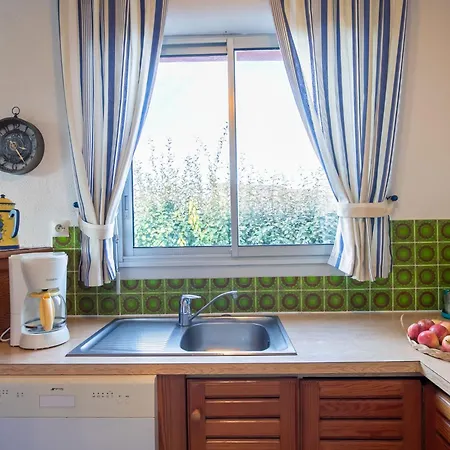 Trouz Ar Mor By Interhome